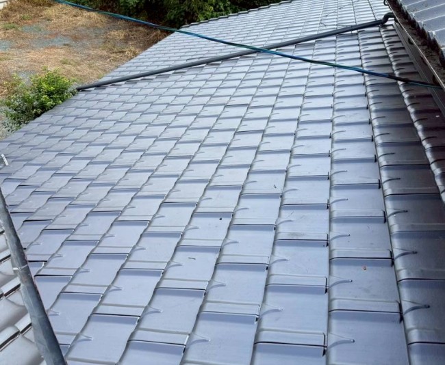 葺き替え工事完了　防災瓦